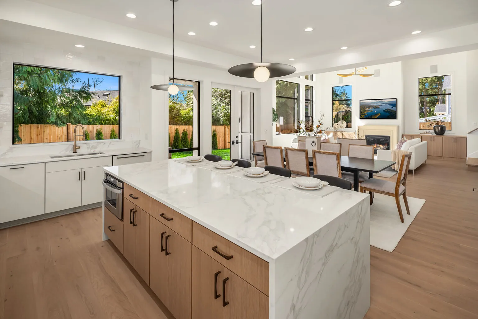 12211 NE 134th St_Kirkland_WA_Azori