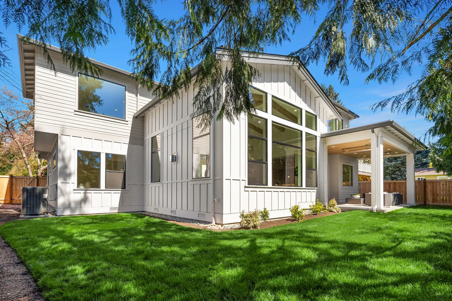 12211 NE 134th St_Kirkland_WA_Azori
