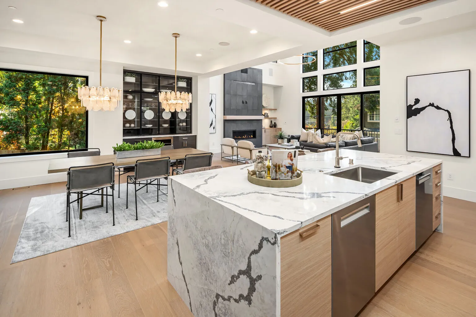 30 Enatai Dr_Bellevue_WA_Azori