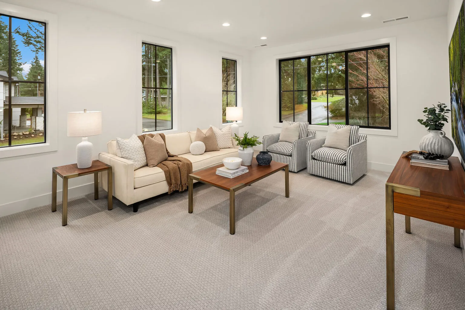 1654 152nd Ave SE_Bellevue_WA_Azori