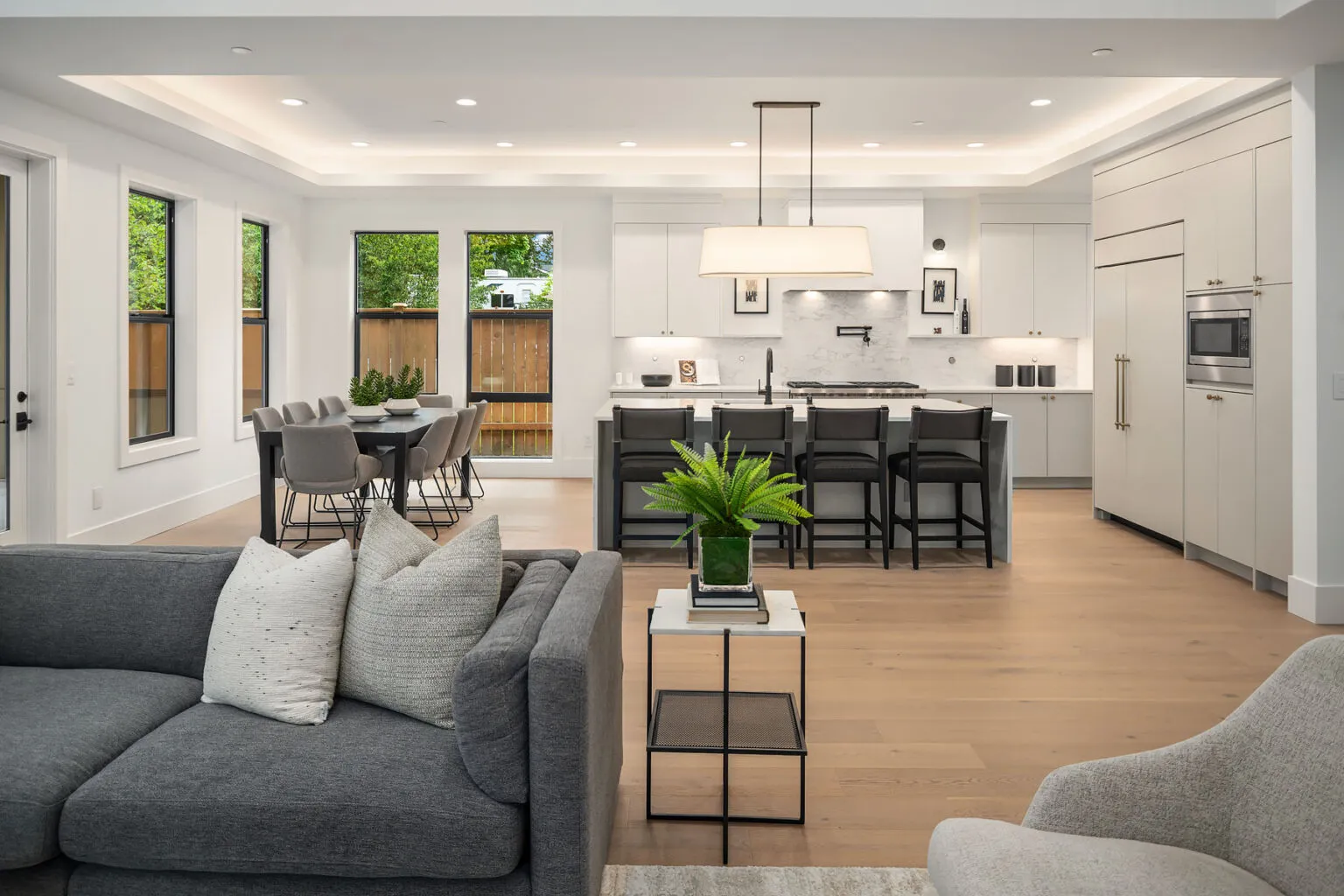 16026 Main St_Bellevue_WA_Azori
