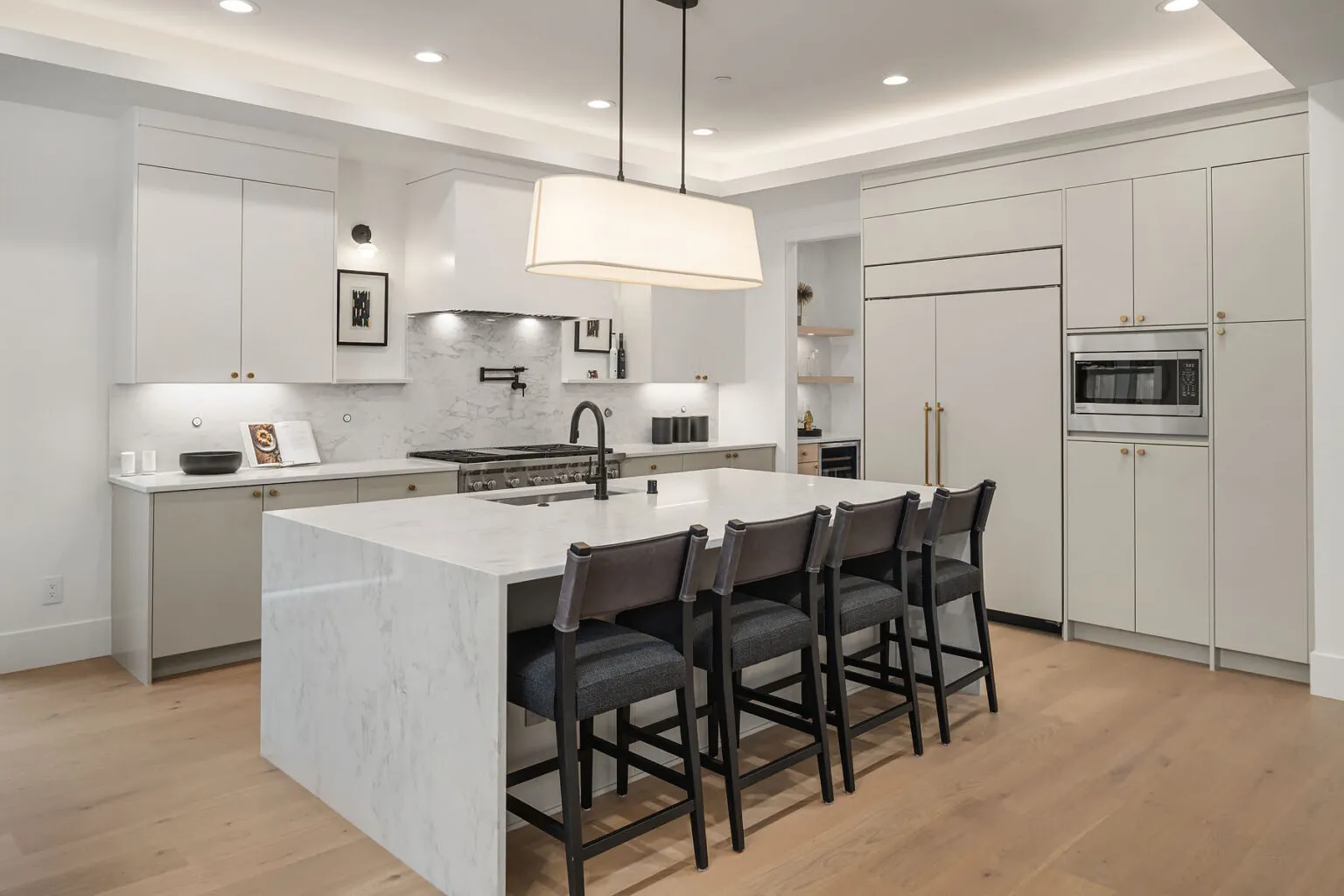 16026 Main St_Bellevue_WA_Azori