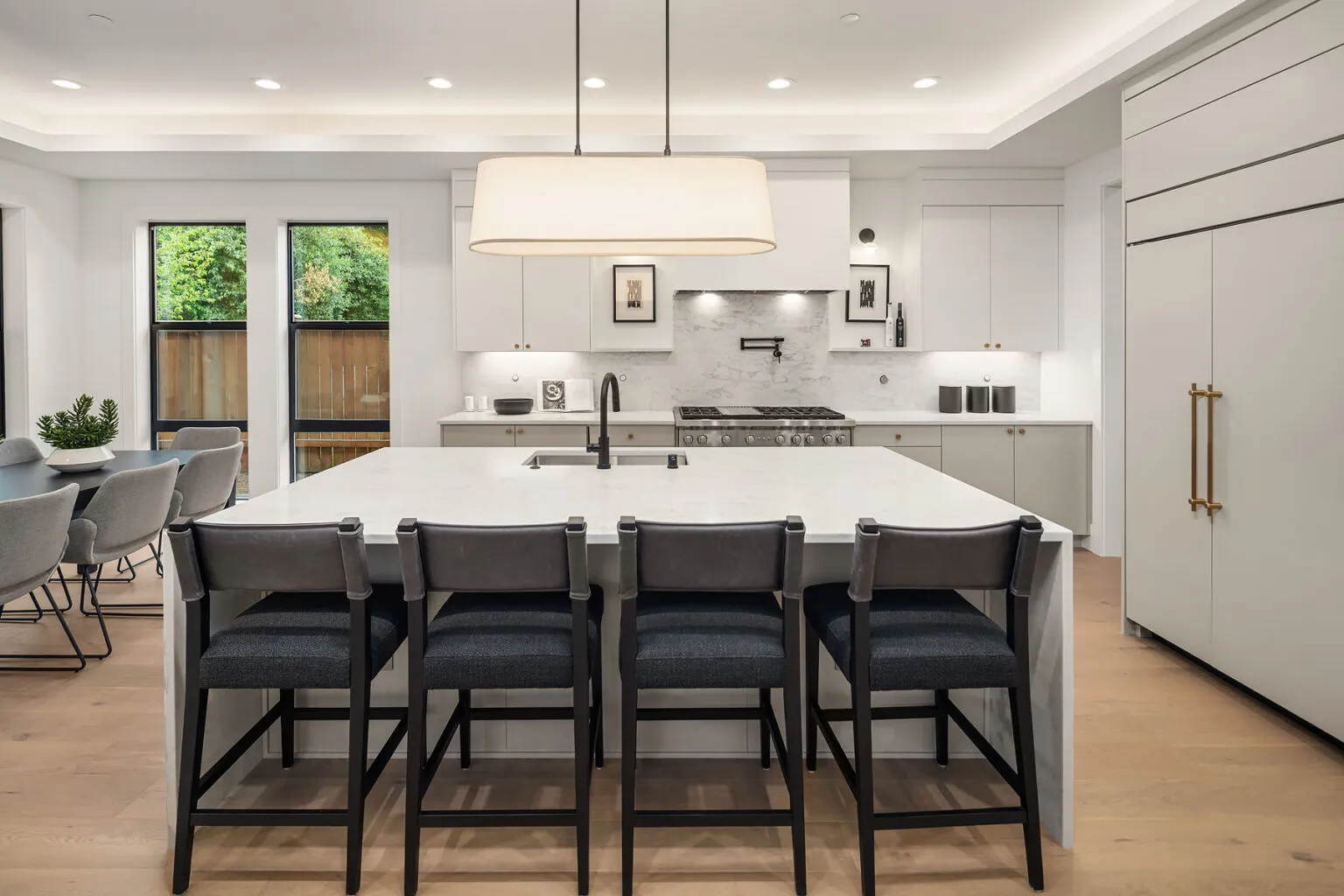 16026 Main St_Bellevue_WA_Azori