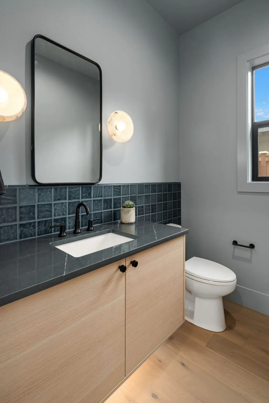 16026 Main St_Bellevue_WA_Azori