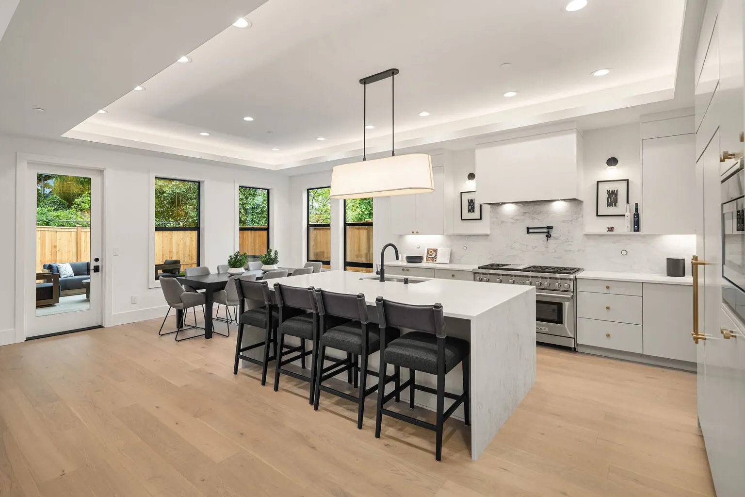 16026 Main St_Bellevue_WA_Azori