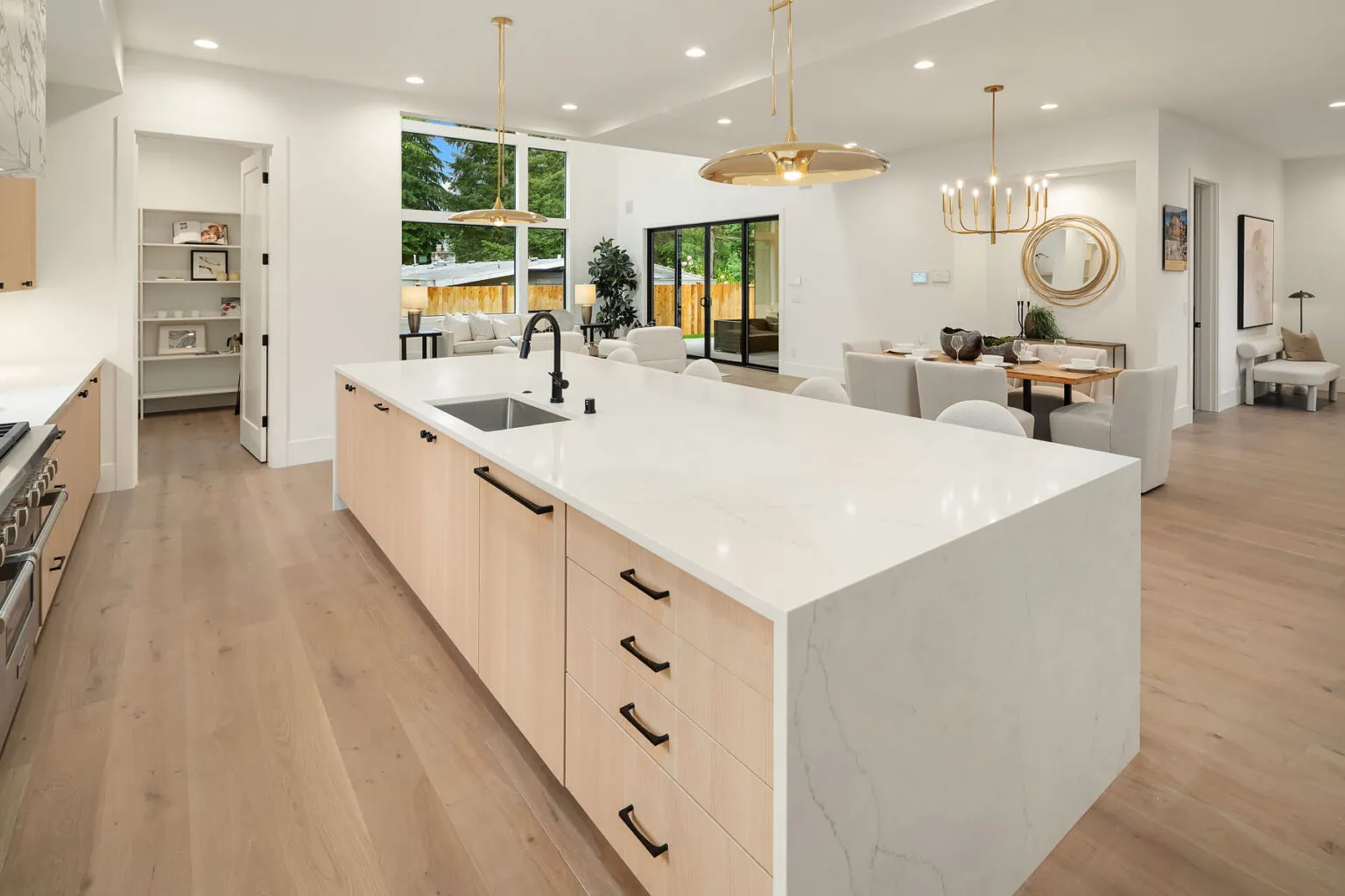 1657 151st Ave SE_Bellevue_Azori