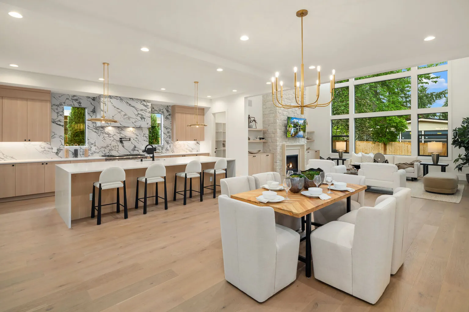 1657 151st Ave SE_Bellevue_Azori