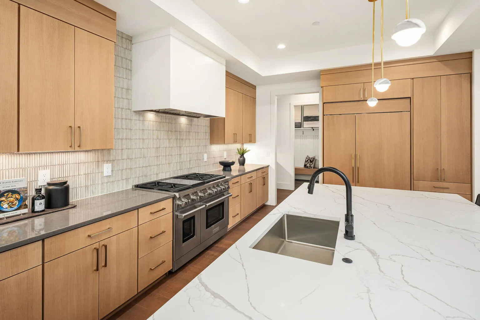 16601 SE 27th St_Bellevue_WA_Azori