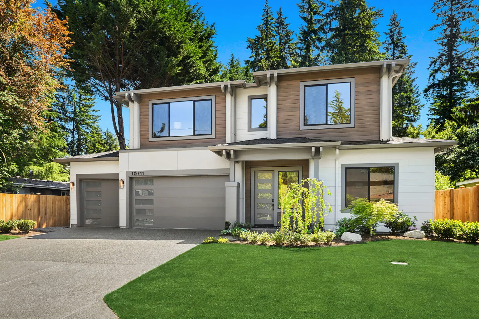 16711 NE 16th Pl, Bellevue_WA_MN Custom Homes