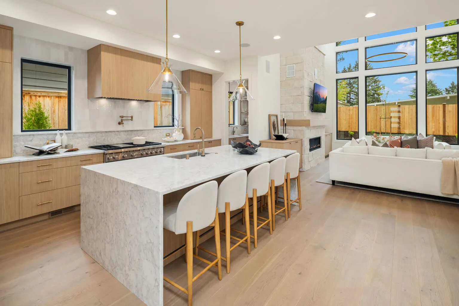 1032 107th Ave SE_Bellevue_WA_Azori