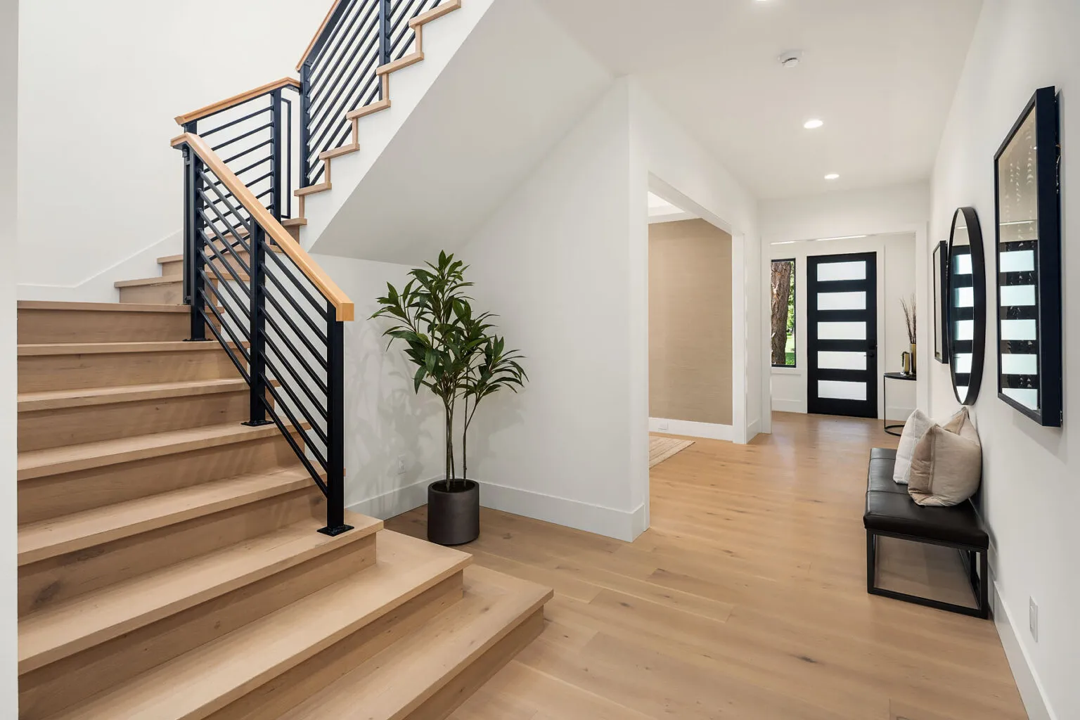 8016 Fairway Dr NE_Seattle_Azori