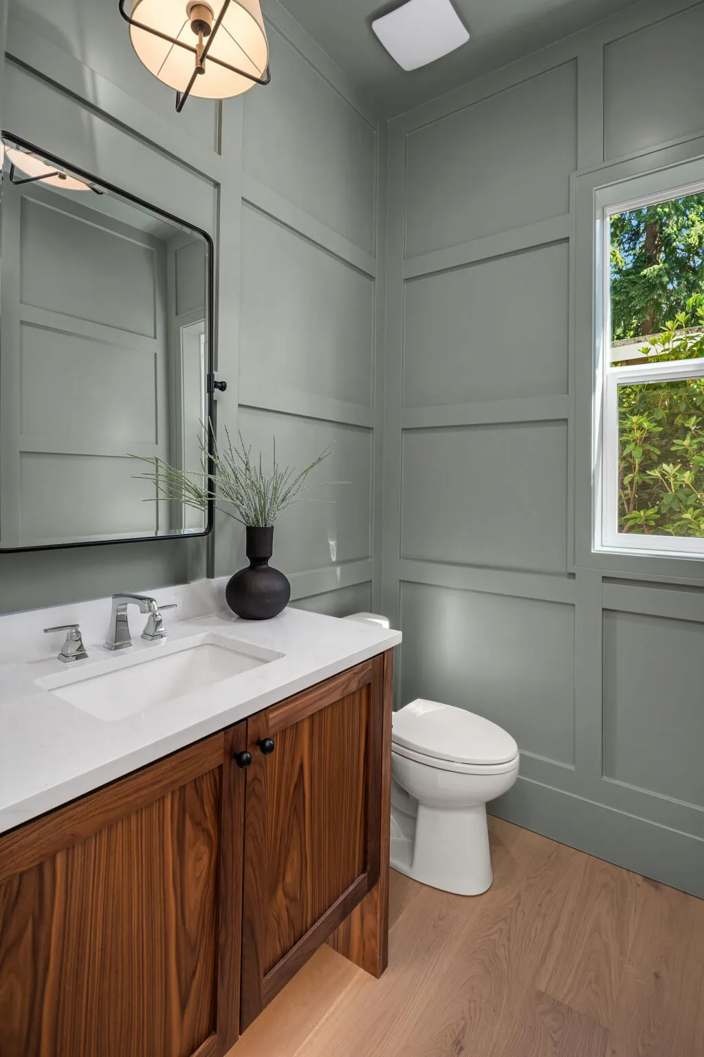 550 166th Ave NE_Bellevue_WA_Azori