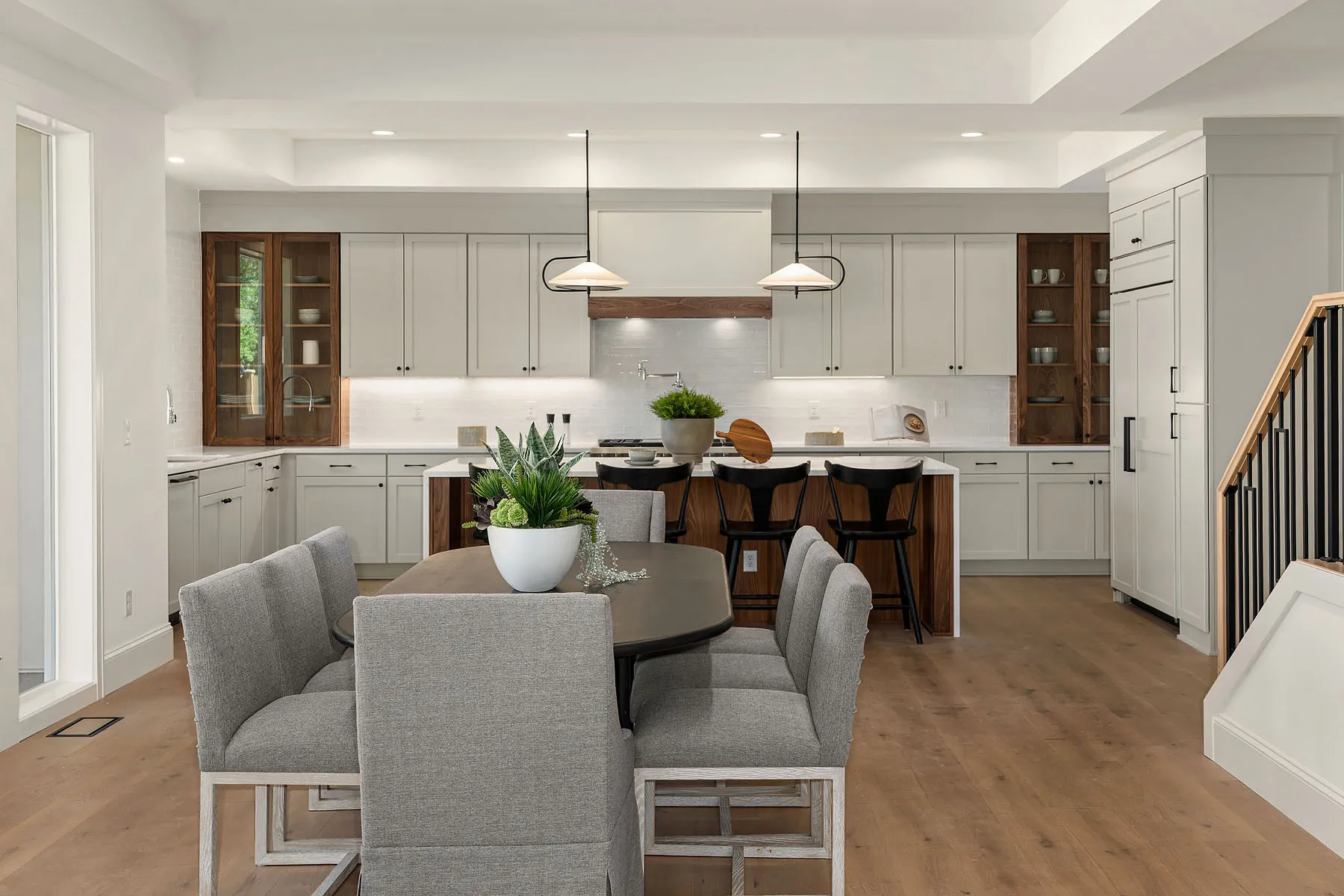 550 166th Ave NE_Bellevue_WA_Azori