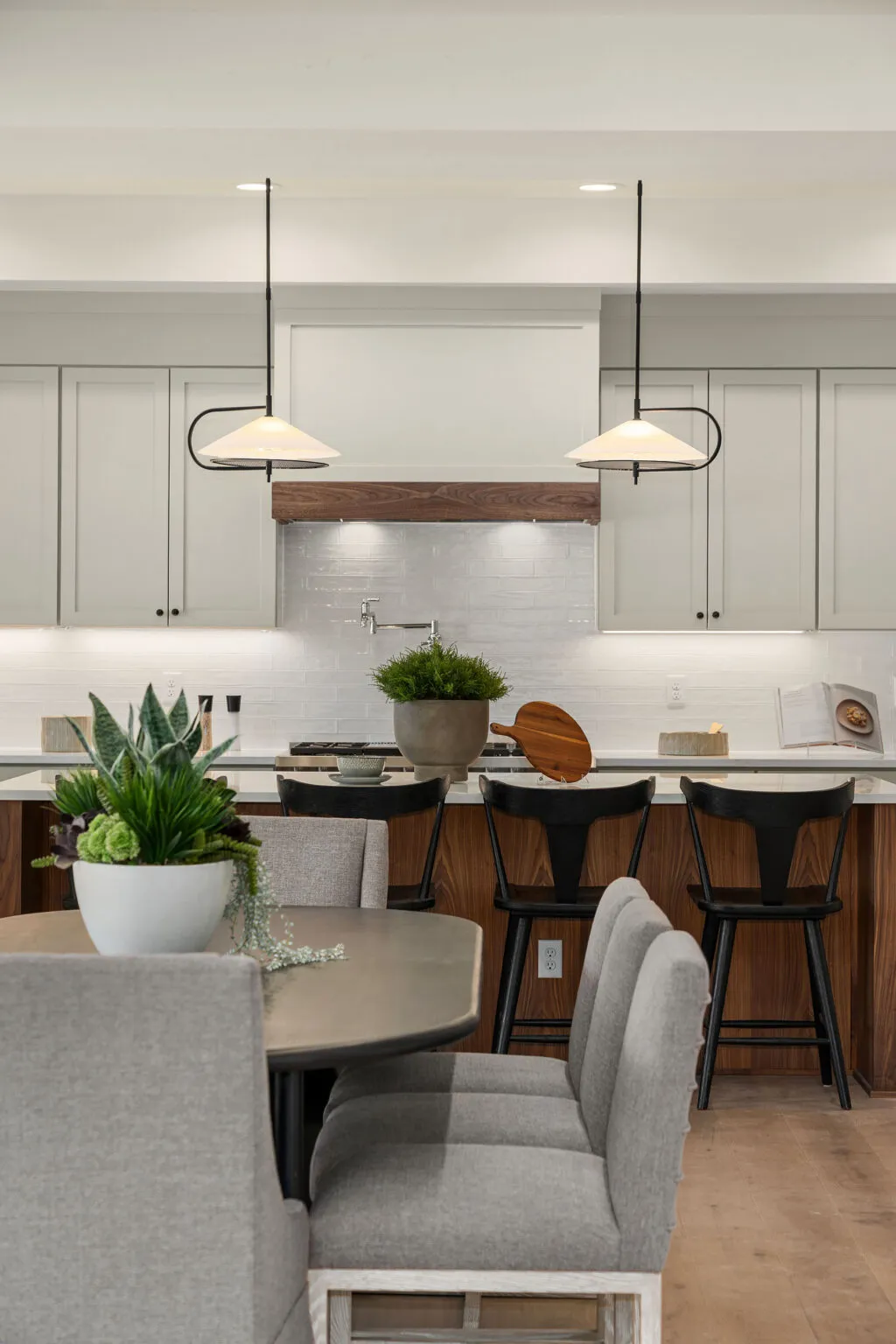550 166th Ave NE_Bellevue_WA_Azori