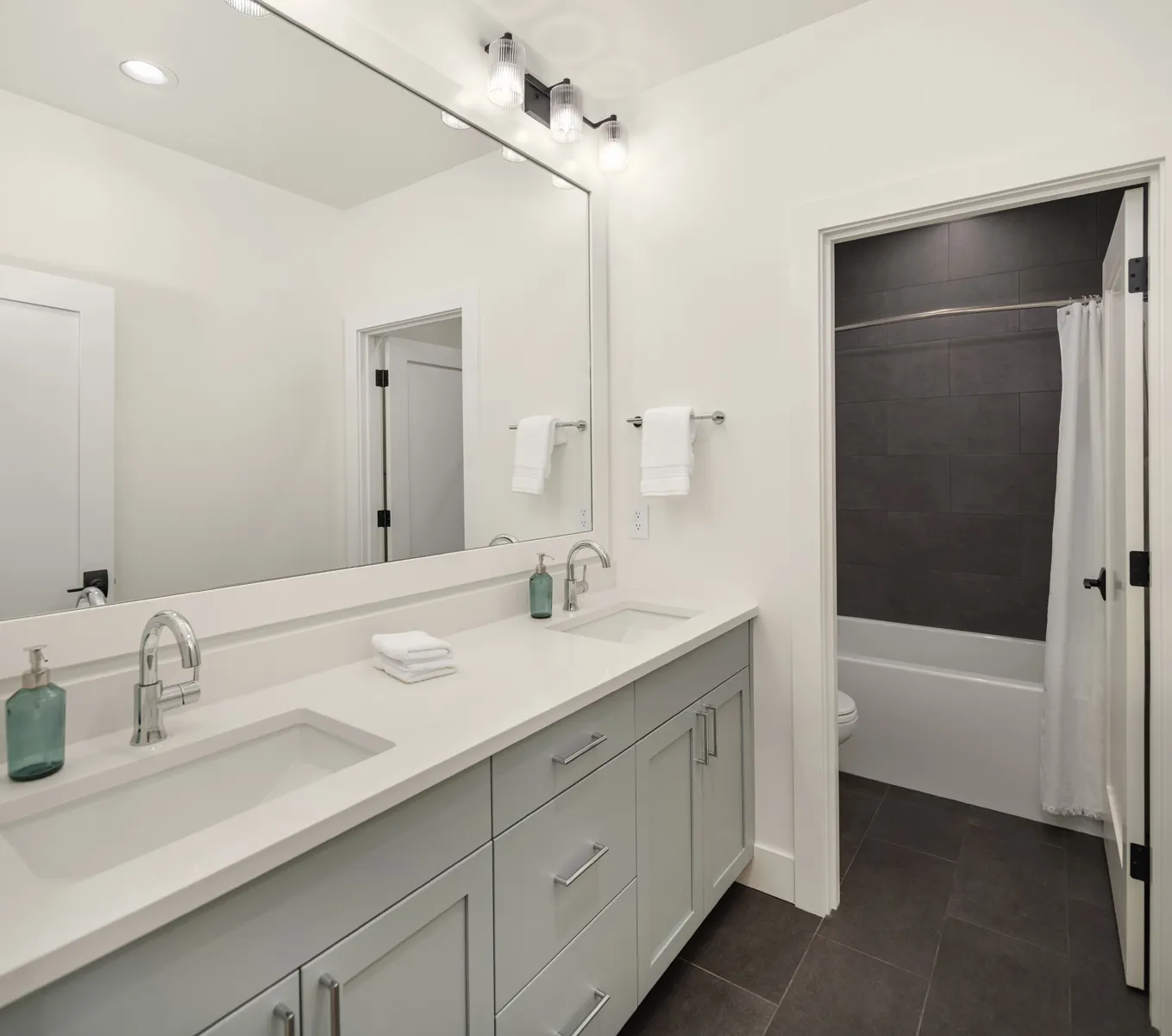 326 157th Ave NE_Bellevue_WA_Azori