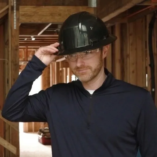 Joe, co-founder on job site