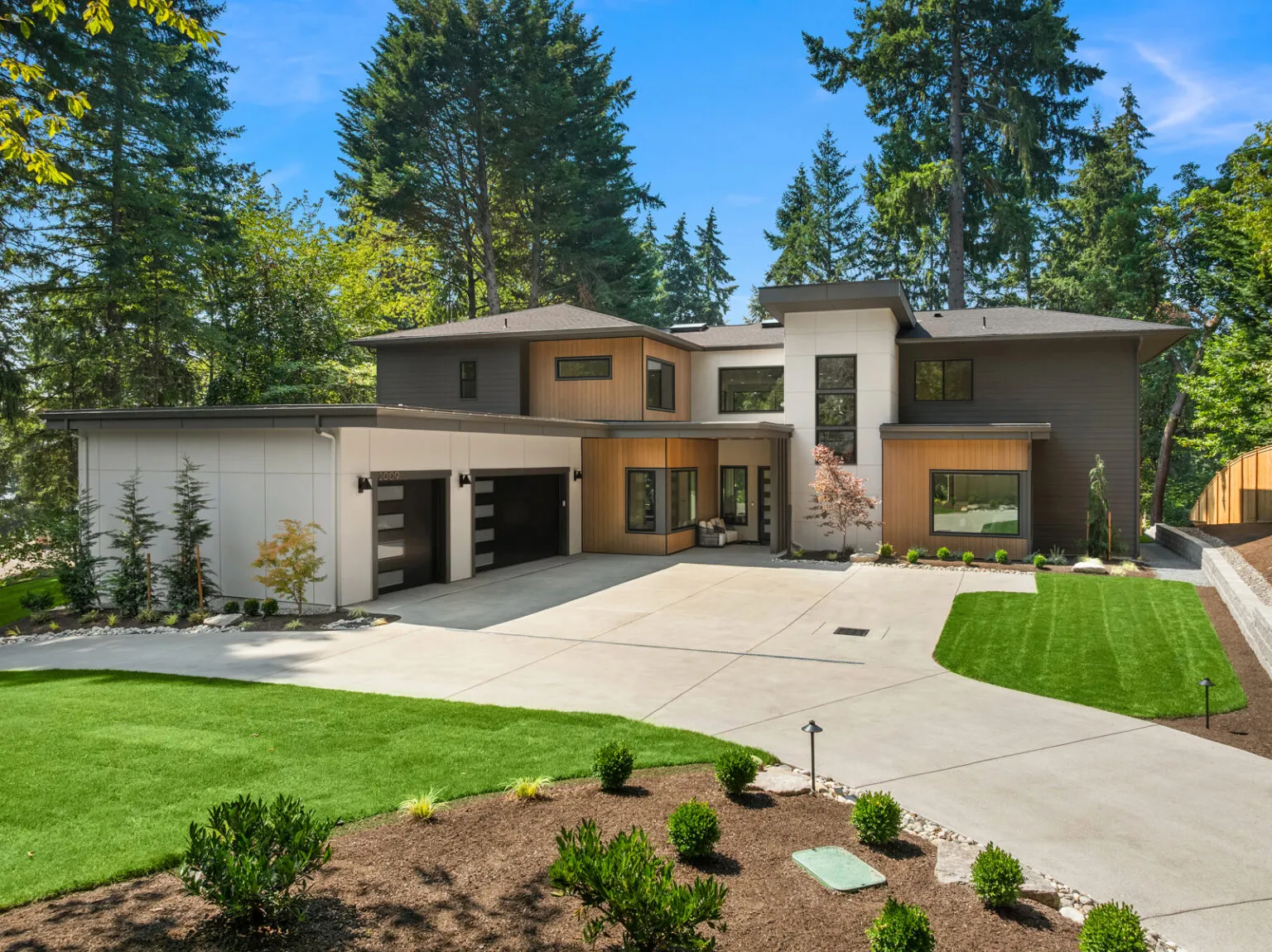 2009 102nd Pl SE, Bellevue, WA 98004_Azori