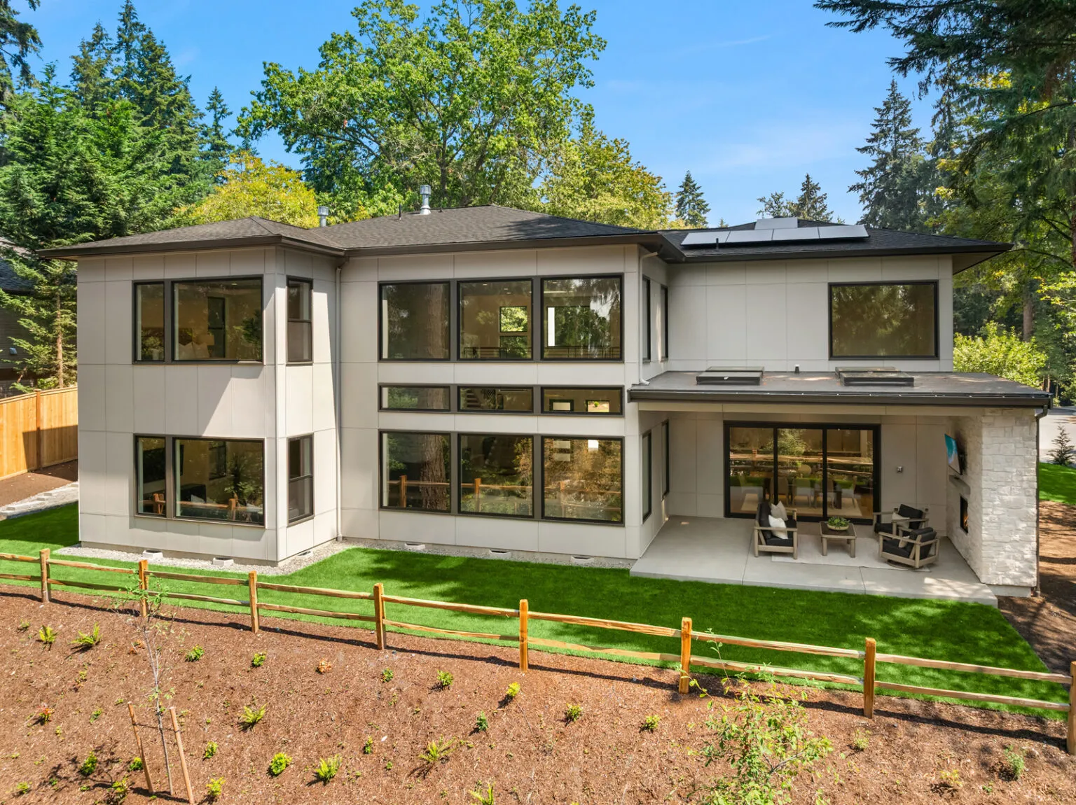 2009 102nd Pl SE, Bellevue, WA 98004_Azori