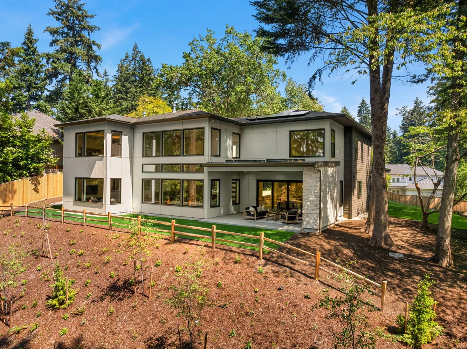 2009 102nd Pl SE, Bellevue, WA 98004_Azori