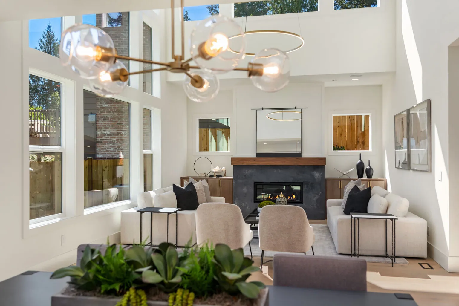 16667 SE 26th St, Bellevue, WA | Azori
