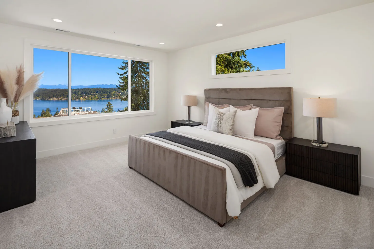 16667 SE 26th St, Bellevue, WA | Azori