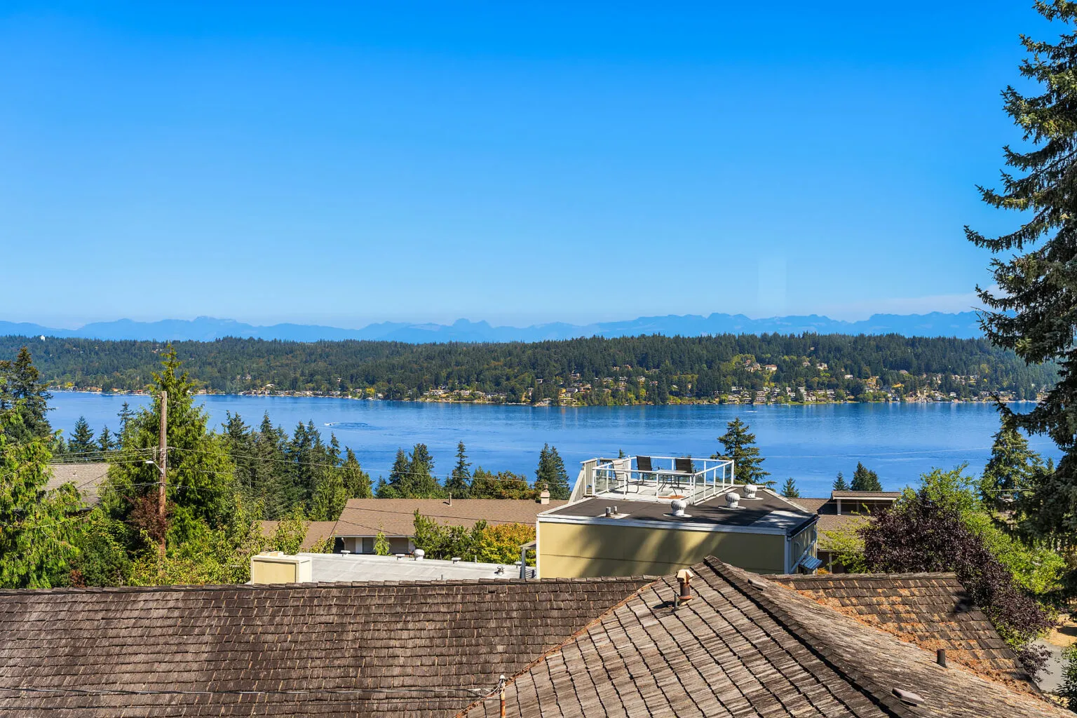 16667 SE 26th St, Bellevue, WA | Azori