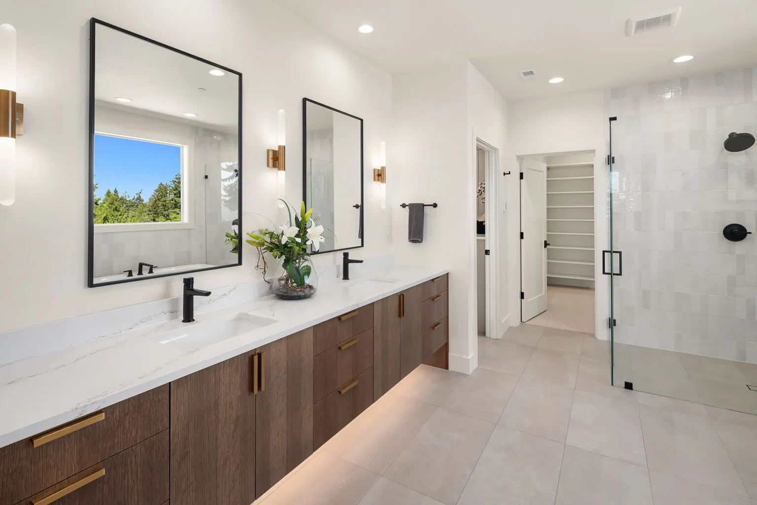 16667 SE 26th St, Bellevue, WA | Azori