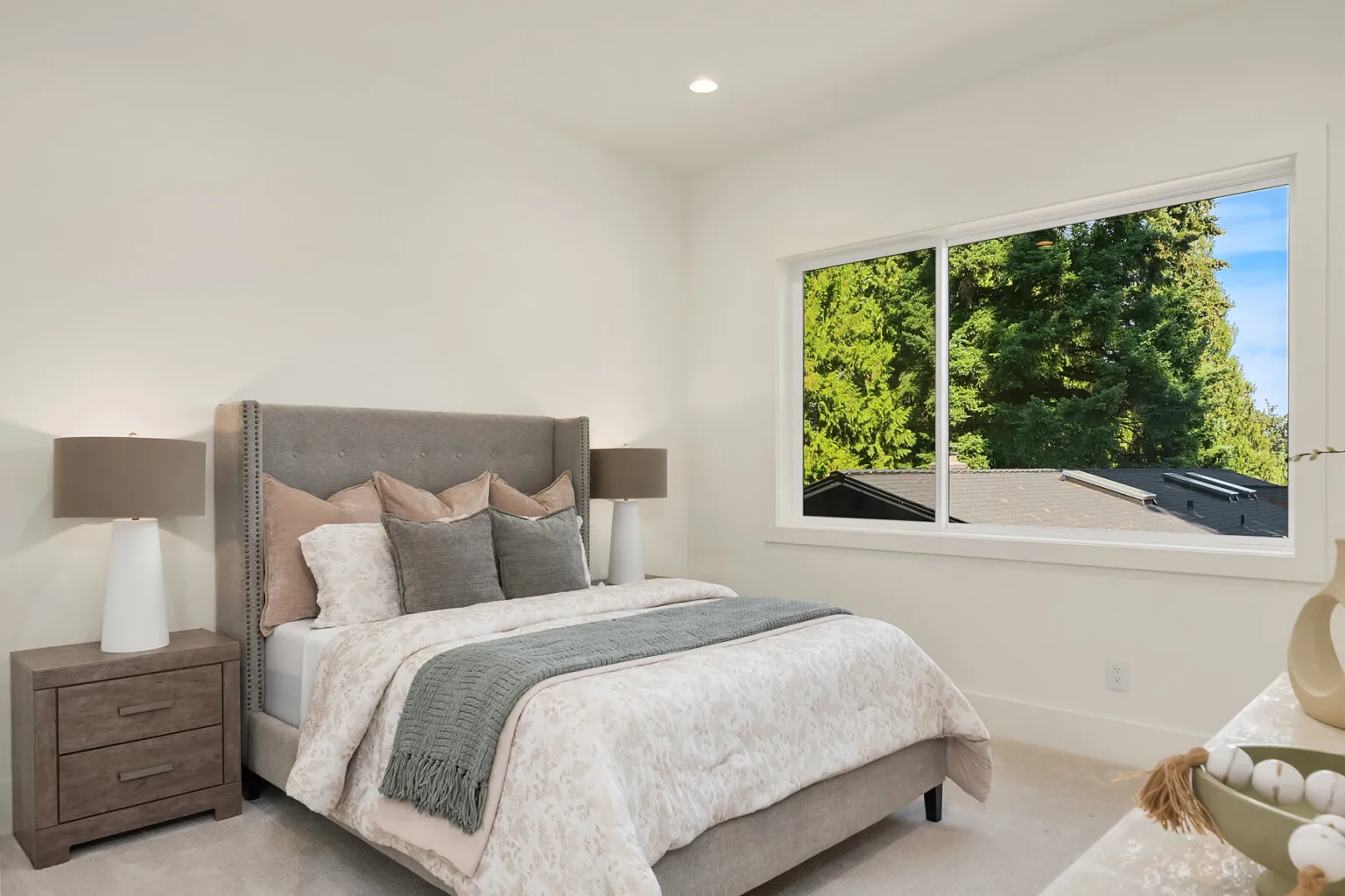 17716 NE 12th St, Bellevue, WA, 98008 | Azori
