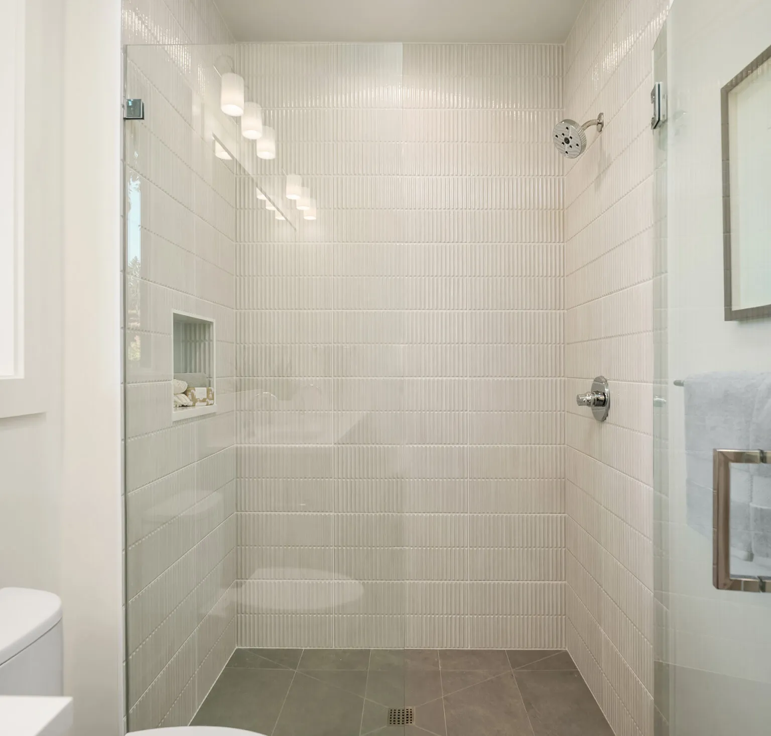 17716 NE 12th St, Bellevue, WA, 98008 | Azori