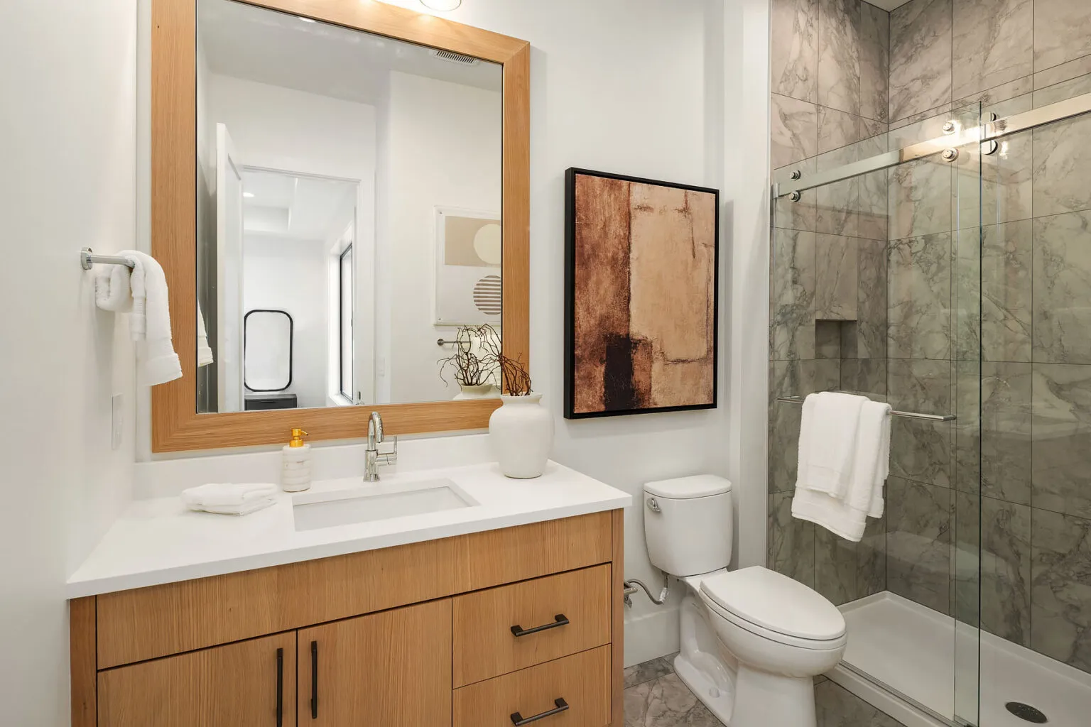 Azori presents a transitional home at 13216 NE 129th Pl, Kirkland, WA, 98034