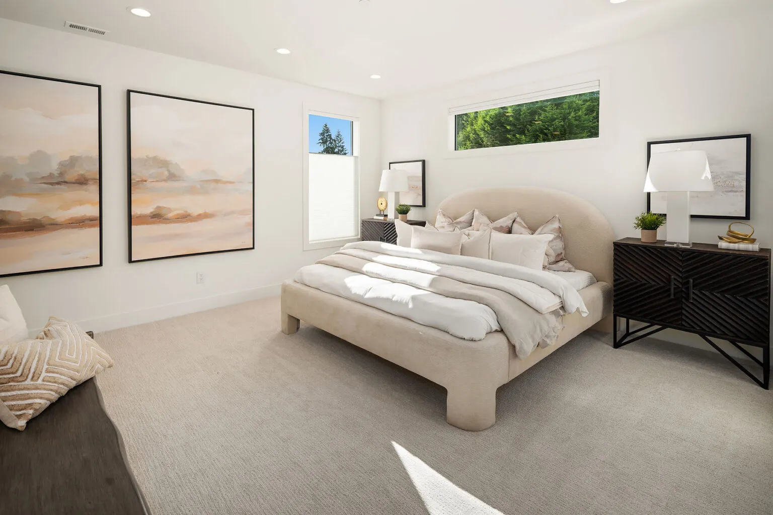 Azori presents a transitional home at 13216 NE 129th Pl, Kirkland, WA, 98034