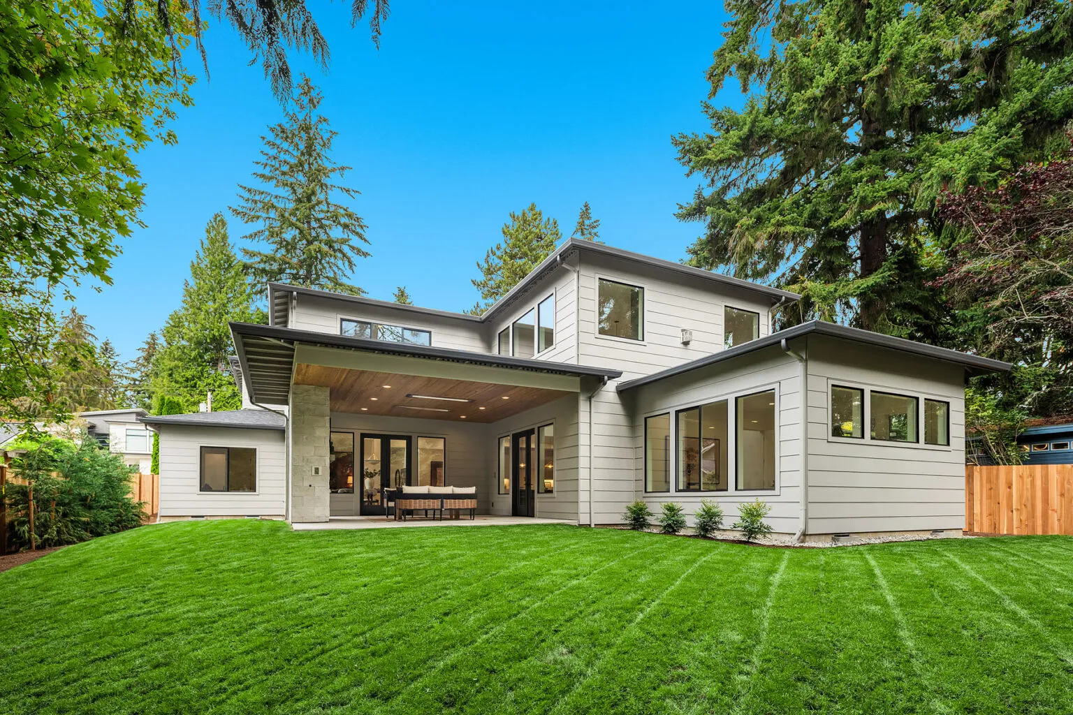 13011 NE 102nd Pl, Kirkland, WA, 98033 Azori