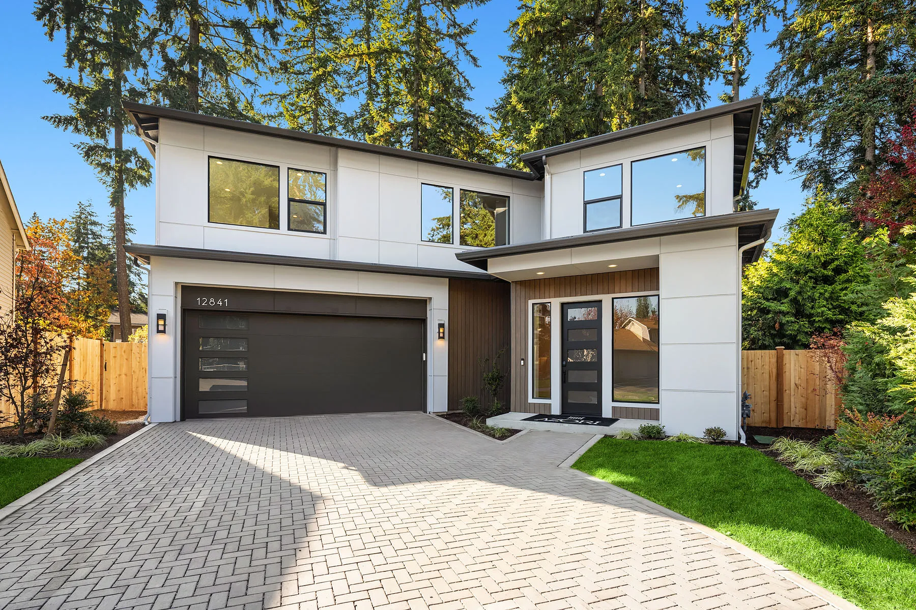 Azori presents a new listing at 12841 NE 108th Pl Kirkland WA 98033