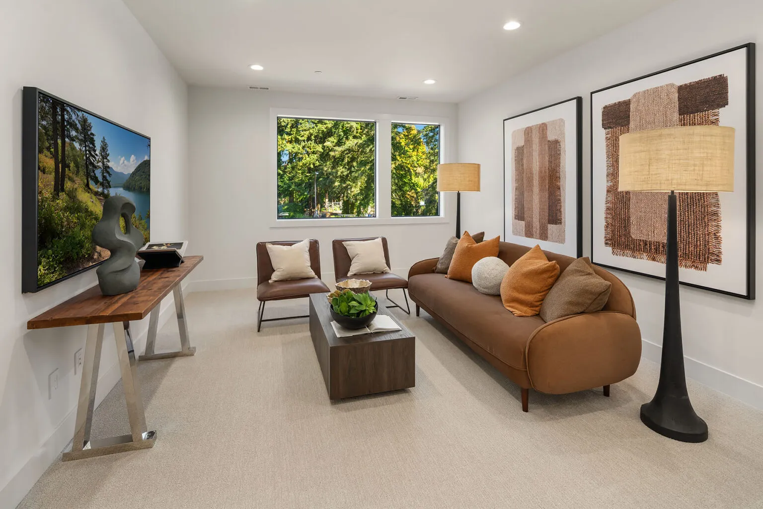 Azori presents a new listing at 12841 NE 108th Pl Kirkland WA 98033