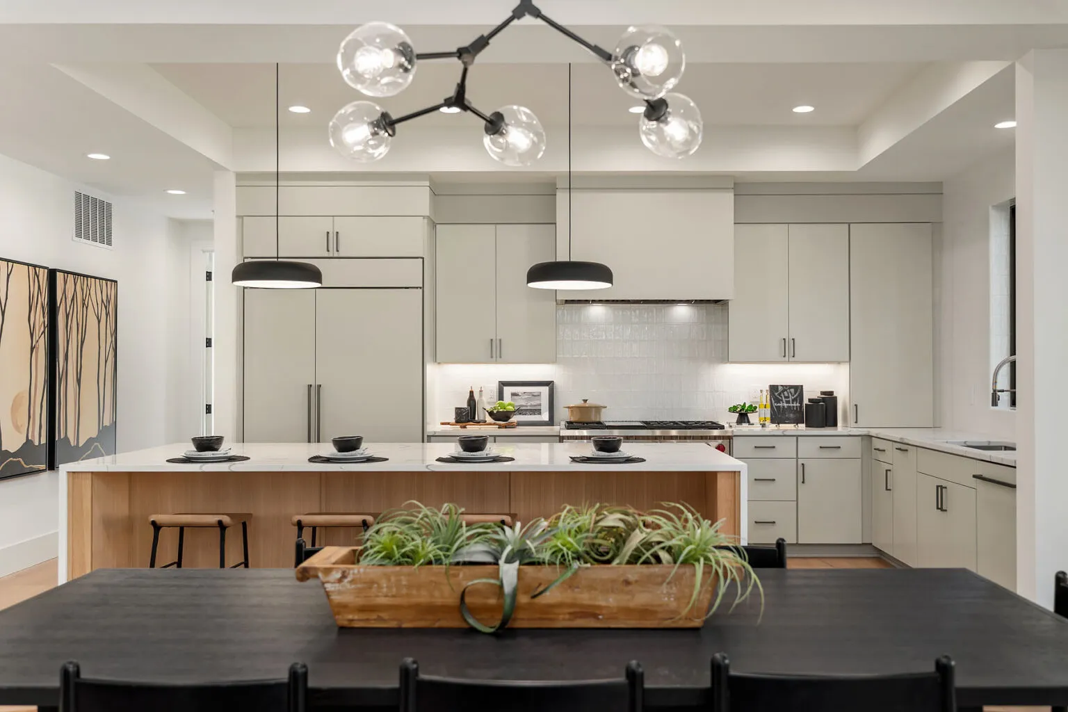 10452 NE 142nd St, Kirkland, WA 98034 by Azori