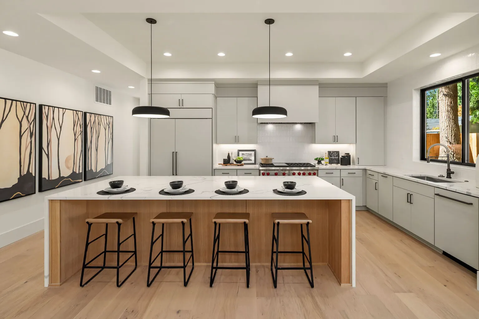 10452 NE 142nd St, Kirkland, WA 98034 by Azori
