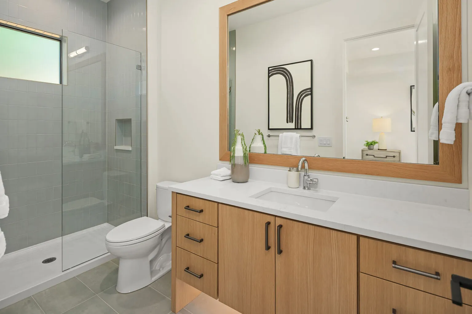 10452 NE 142nd St, Kirkland, WA 98034 by Azori