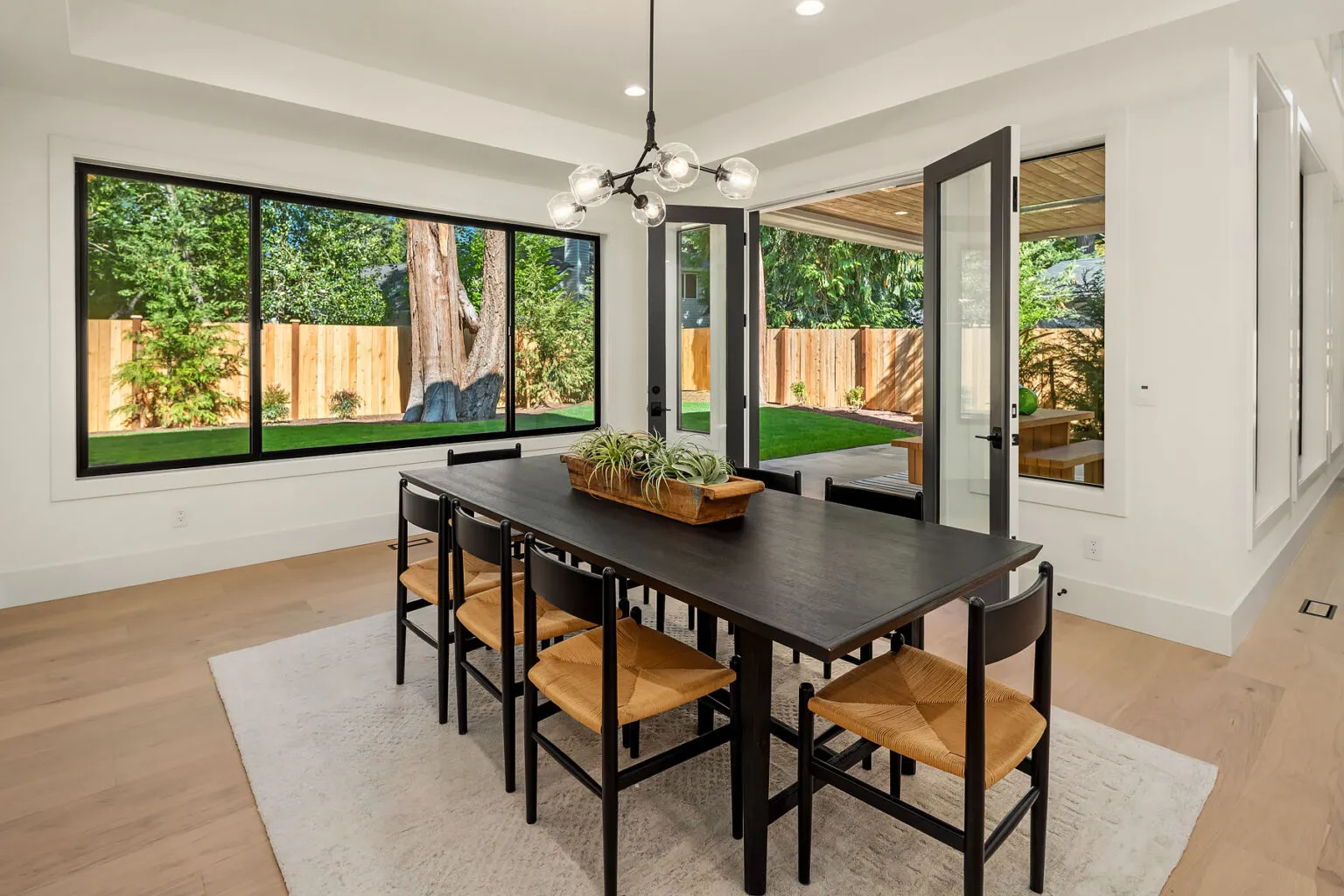 10452 NE 142nd St, Kirkland, WA 98034 by Azori