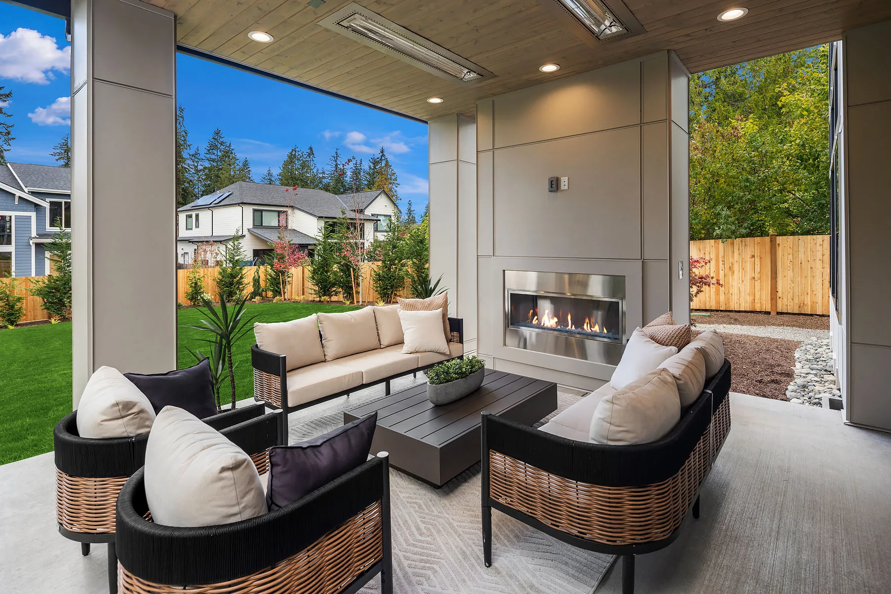 Azori presents a new transitional design at 3911 147th Ave SE, Bellevue, WA, 98006