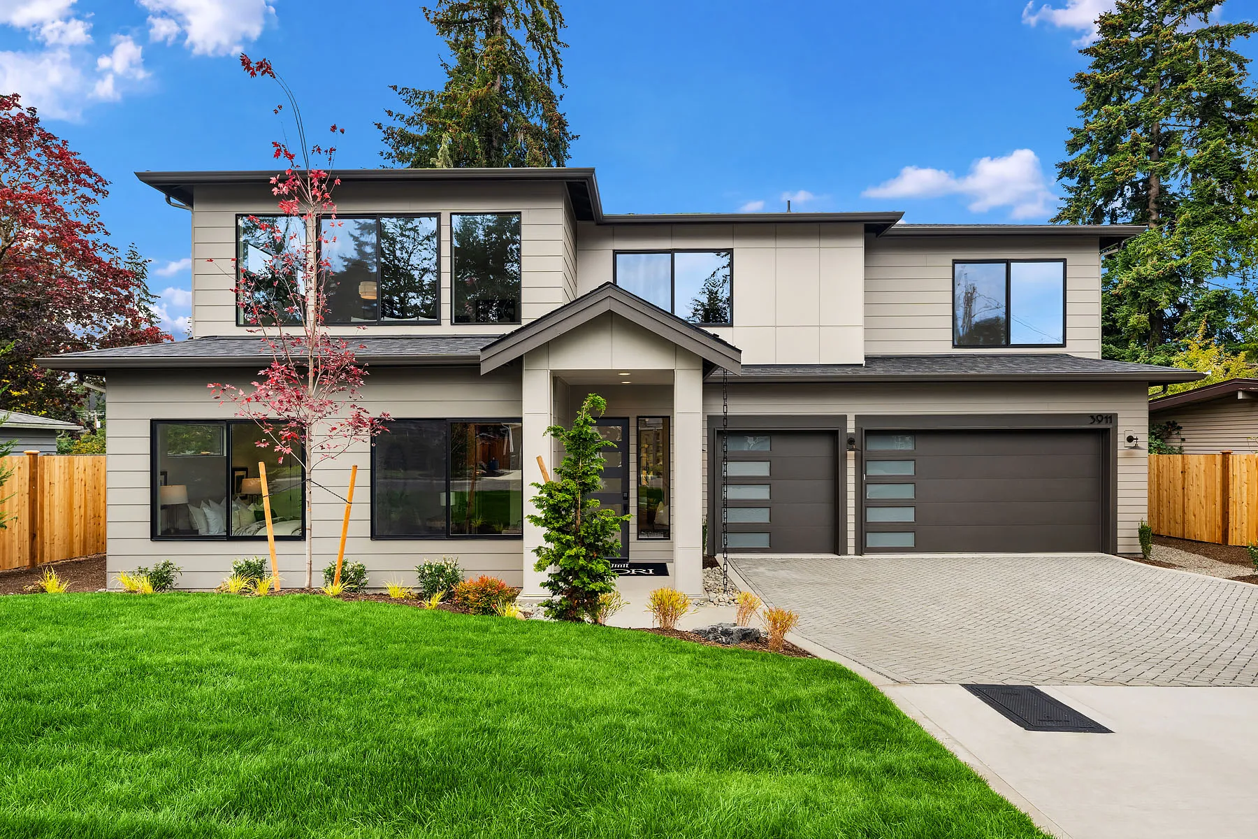 Azori presents a new transitional design at 3911 147th Ave SE, Bellevue, WA, 98006